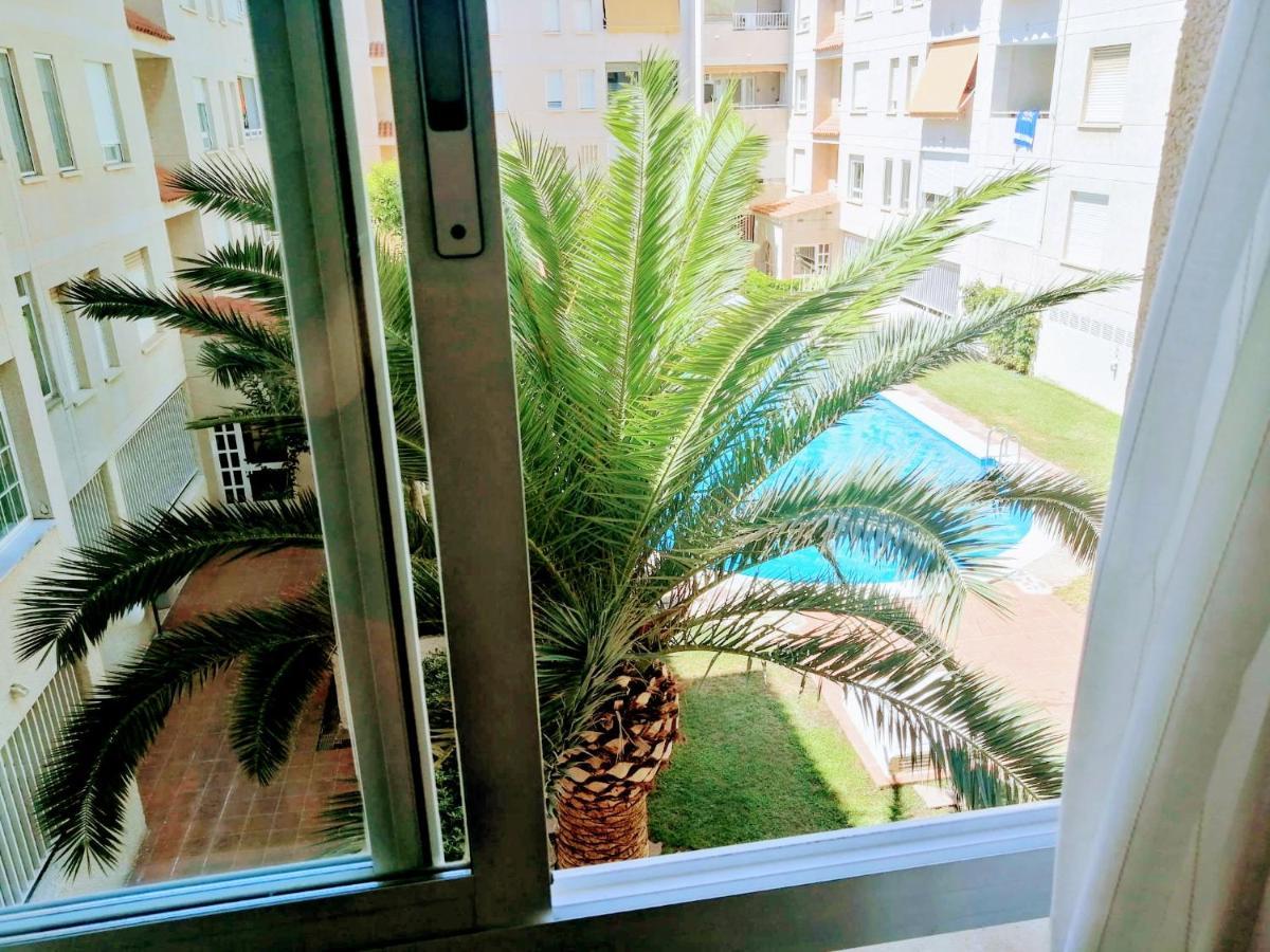 Piso Vacacional Con Piscina En Benicassim Apartment ภายนอก รูปภาพ