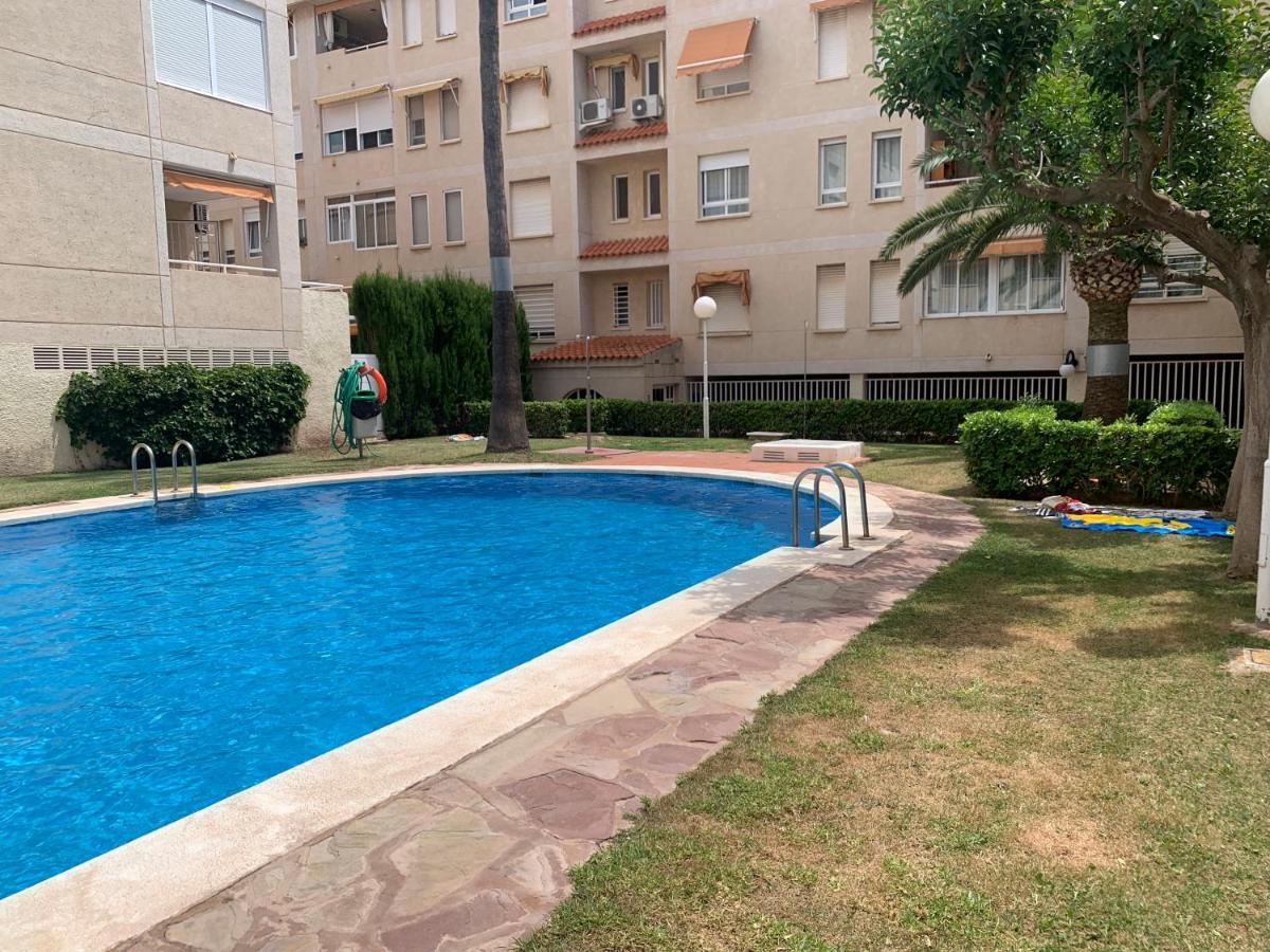 Piso Vacacional Con Piscina En Benicassim Apartment ภายนอก รูปภาพ