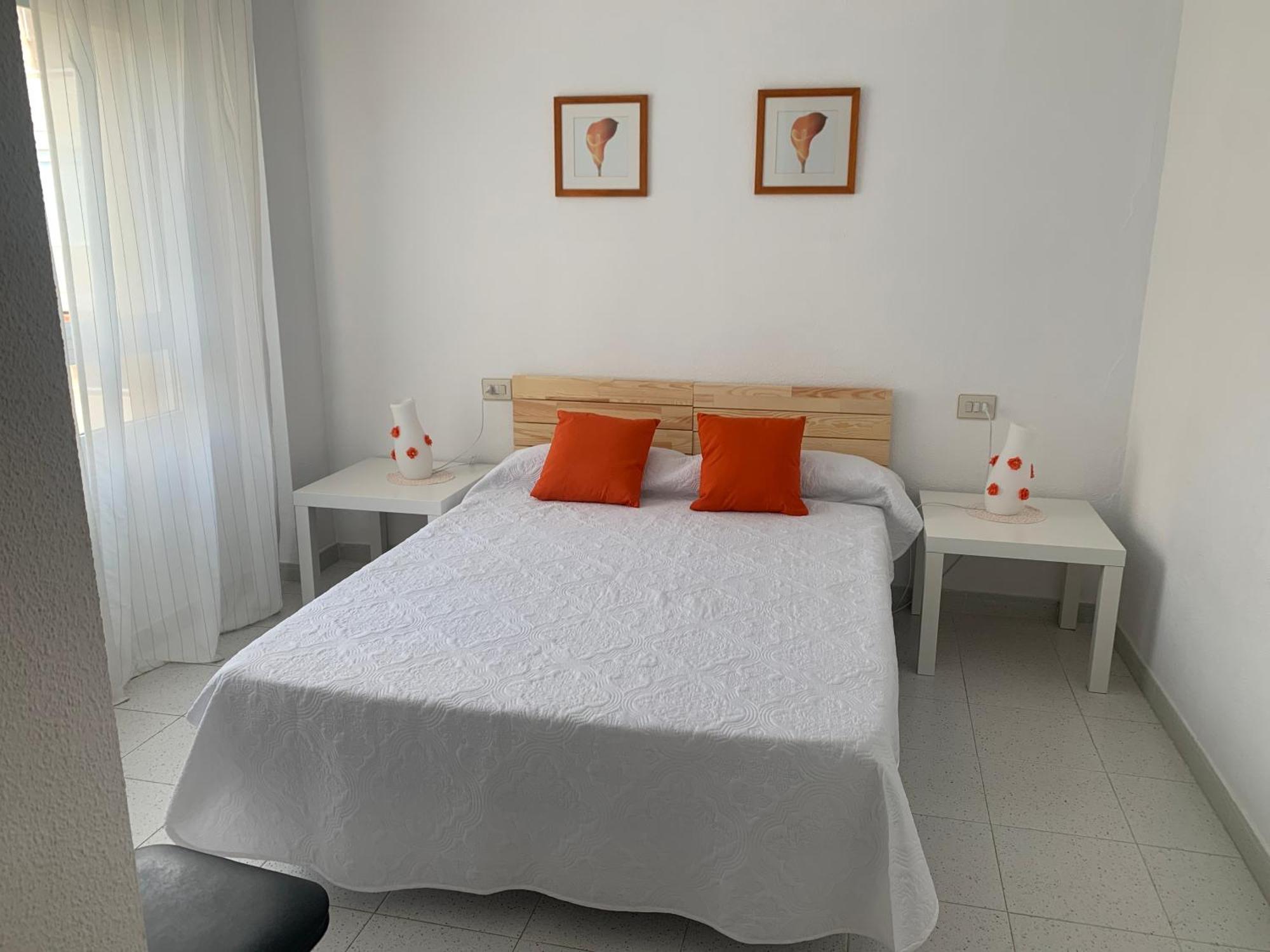 Piso Vacacional Con Piscina En Benicassim Apartment ภายนอก รูปภาพ